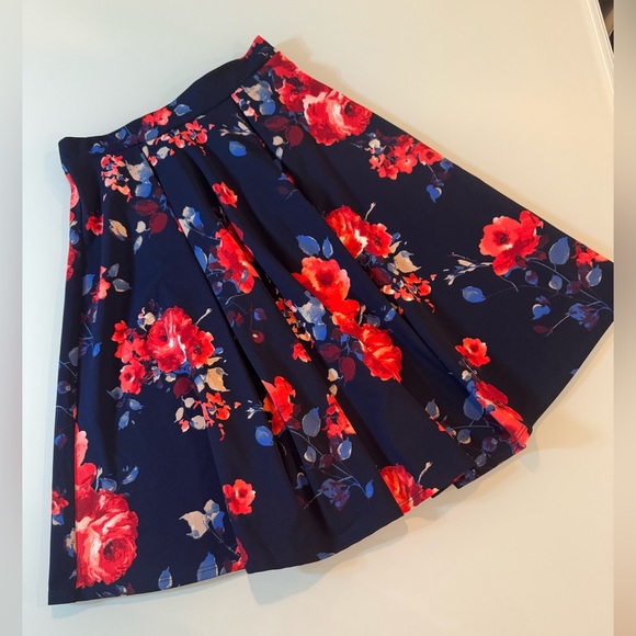 Faith and Joy skirt - size small - Picture 1 of 5